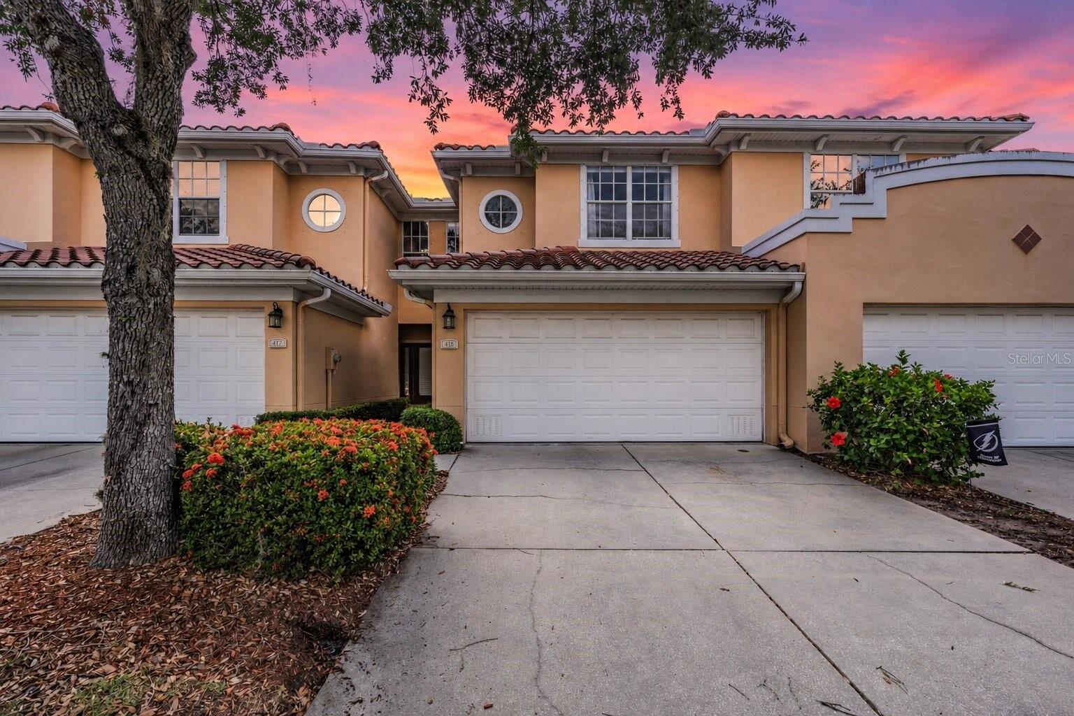 415 Barcelona Dr, FL