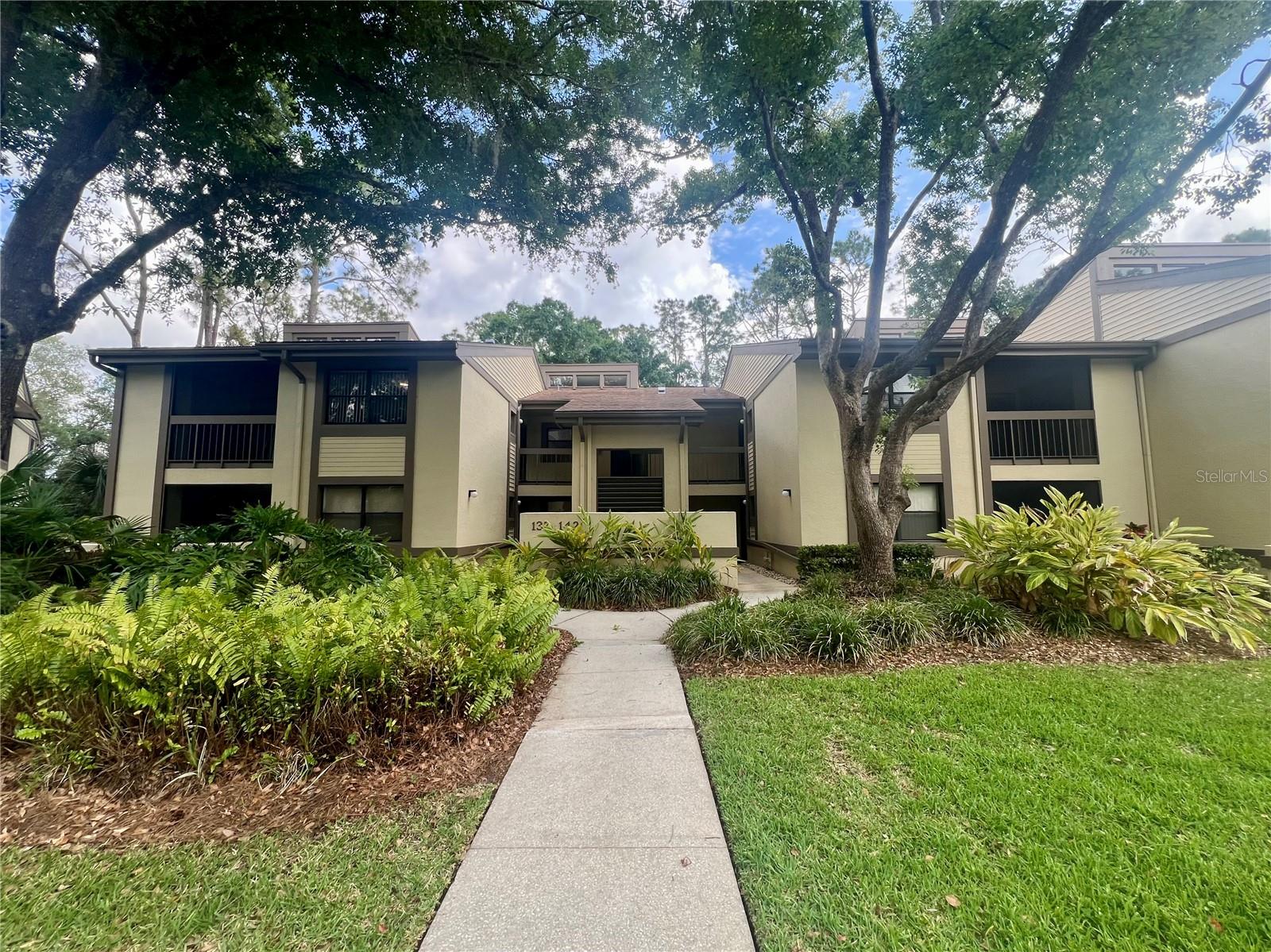 142 Woodlake Wynde, FL