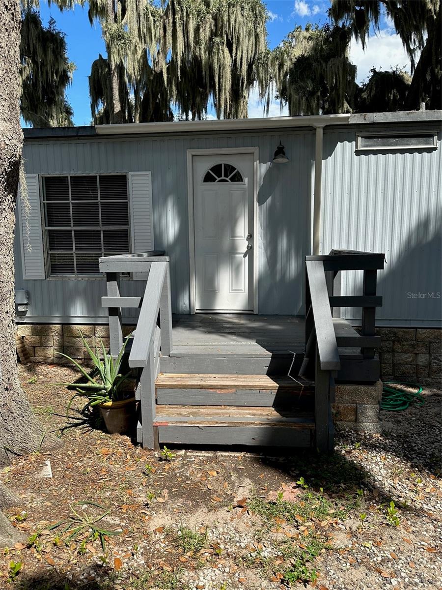 17110 Live Oak Lane, FL