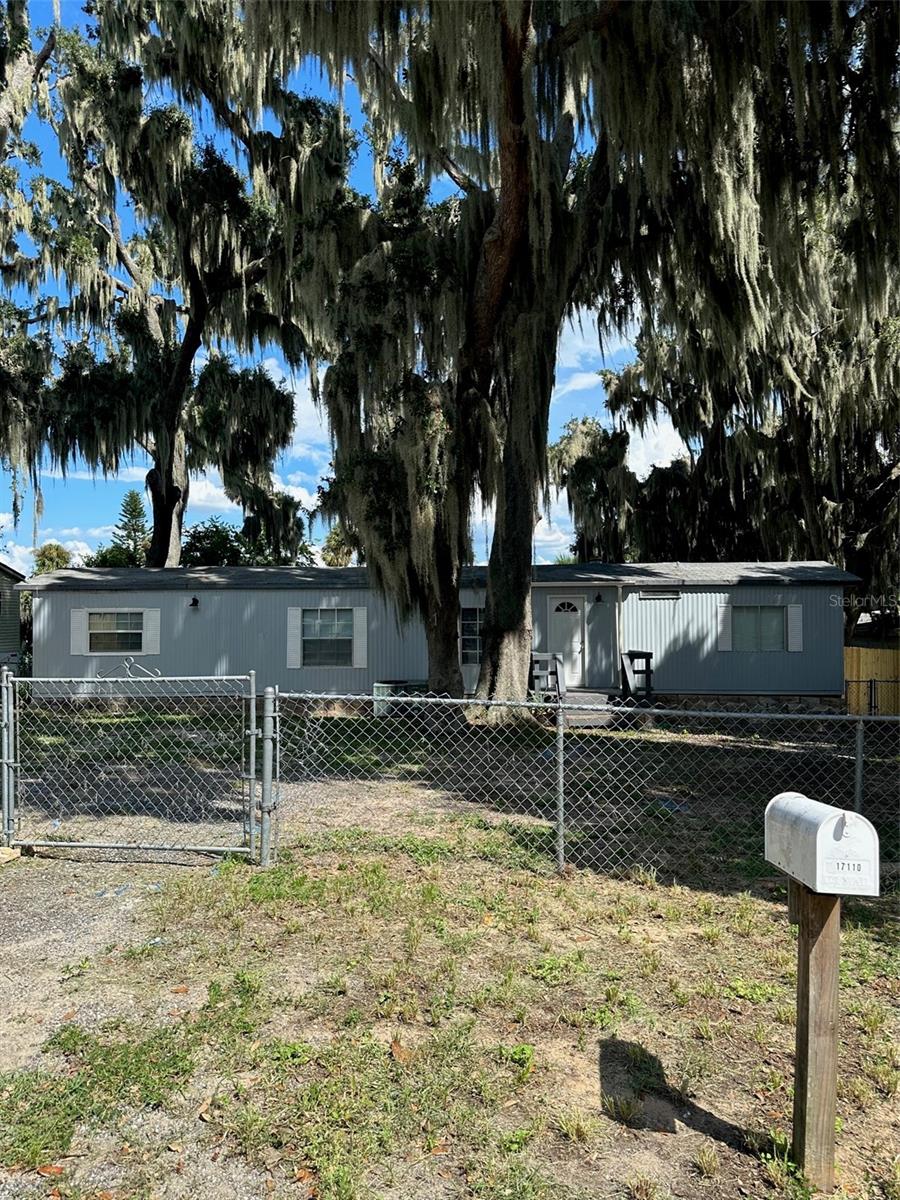 17110 Live Oak Lane, FL