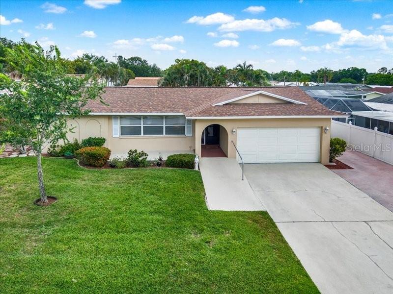 11235 Apache Place, FL