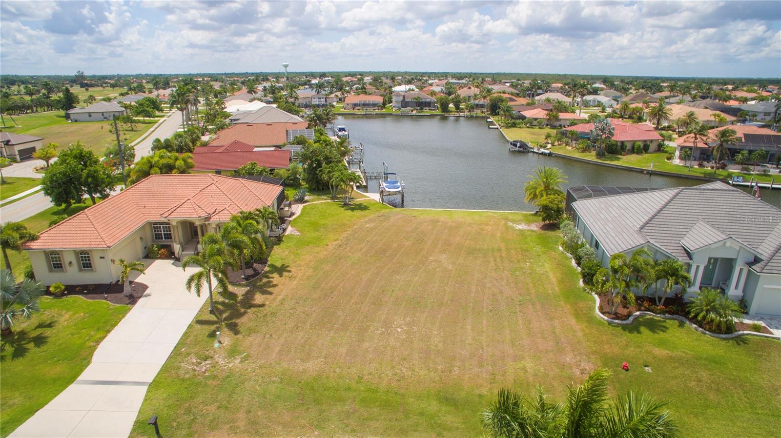 507 Madrid Blvd, FL