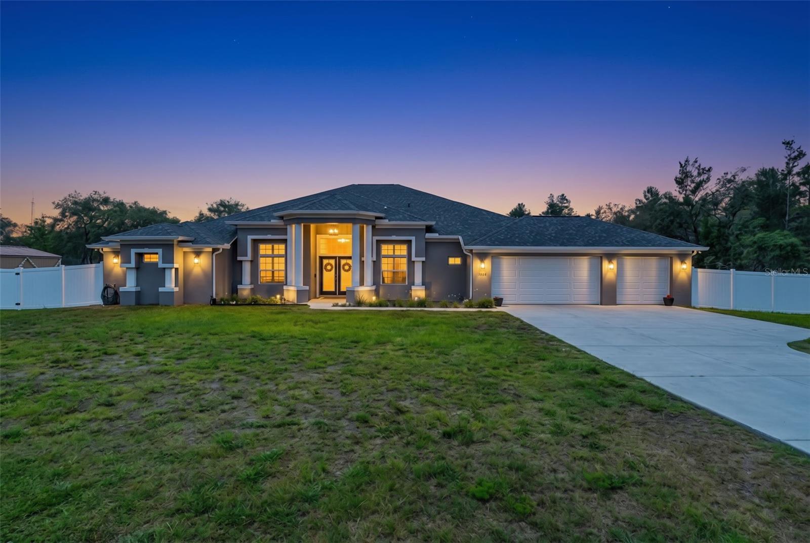 7416 Bahama Swallow Avenue, FL