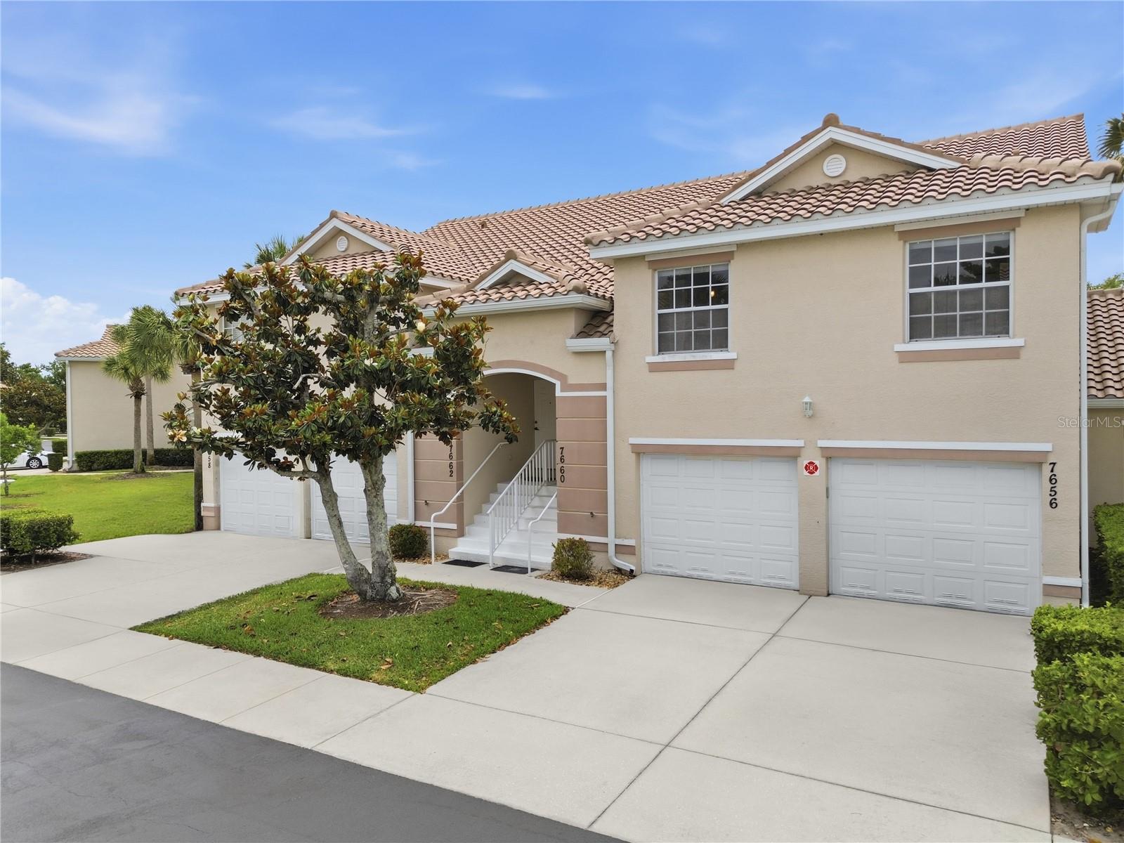 7660 Sweetbay Circle, FL