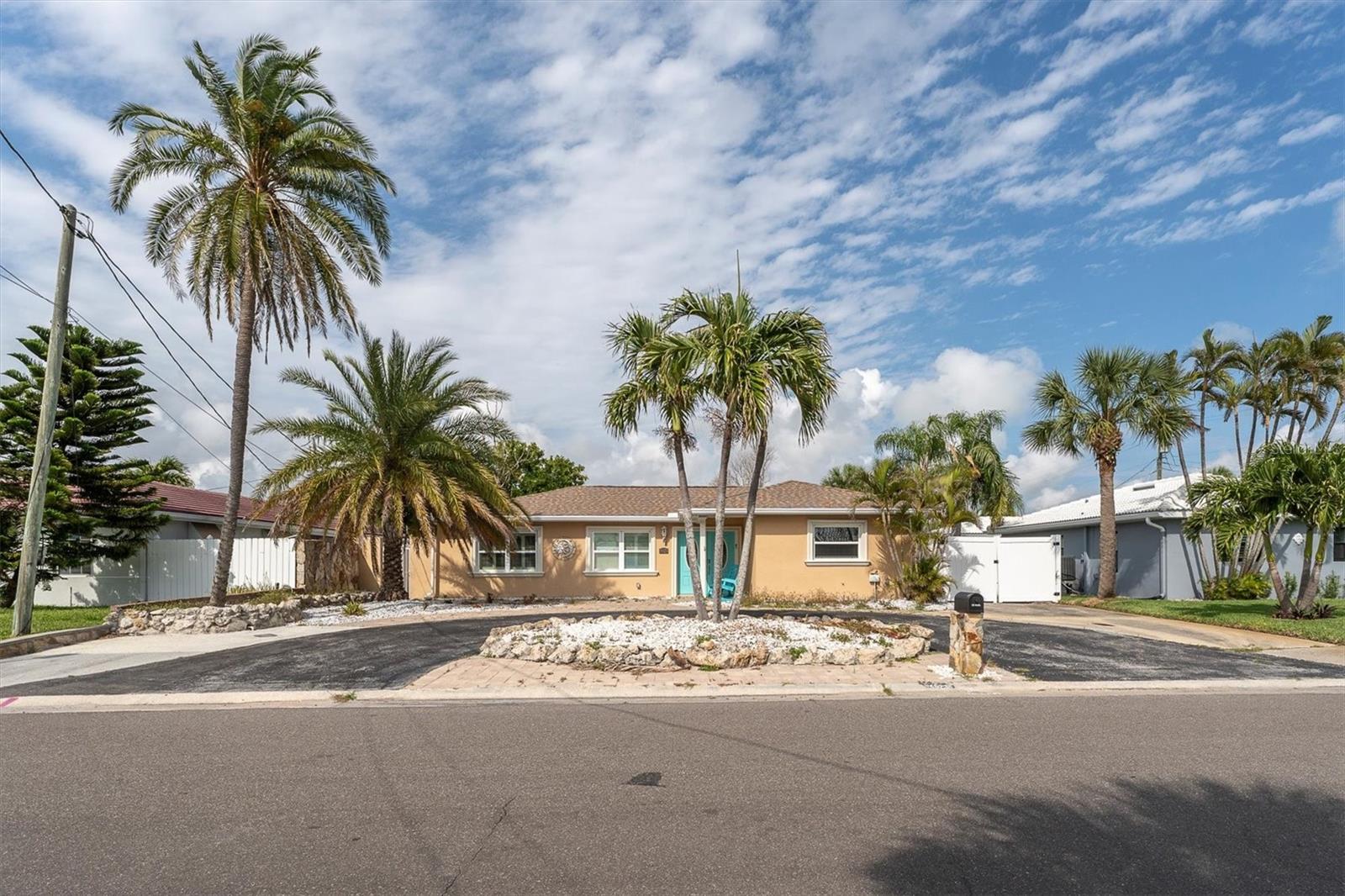 5923 2nd Street, FL