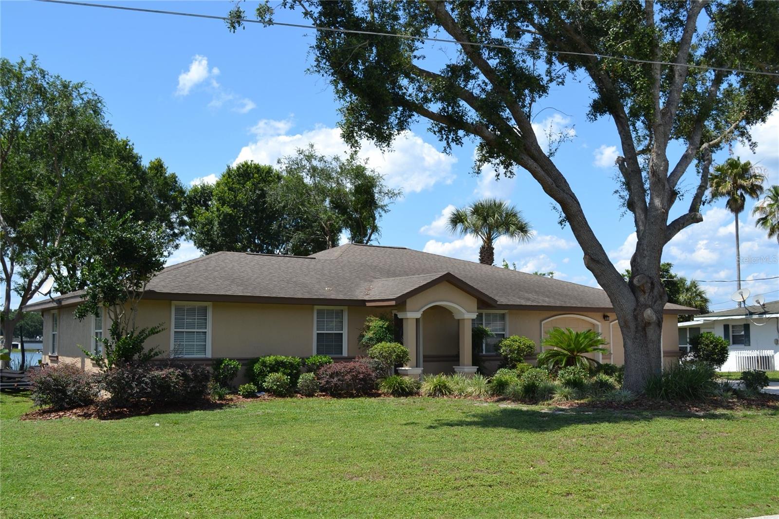 26 Ocale Way, FL