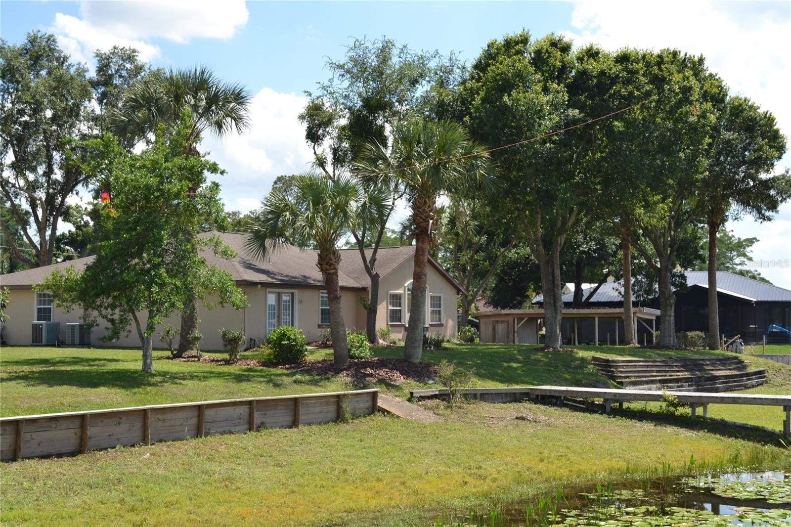 26 Ocale Way, FL