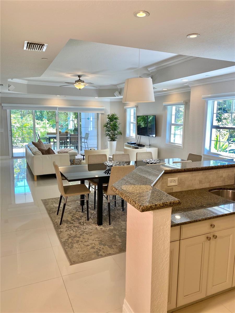 7652 Whisper Way, FL