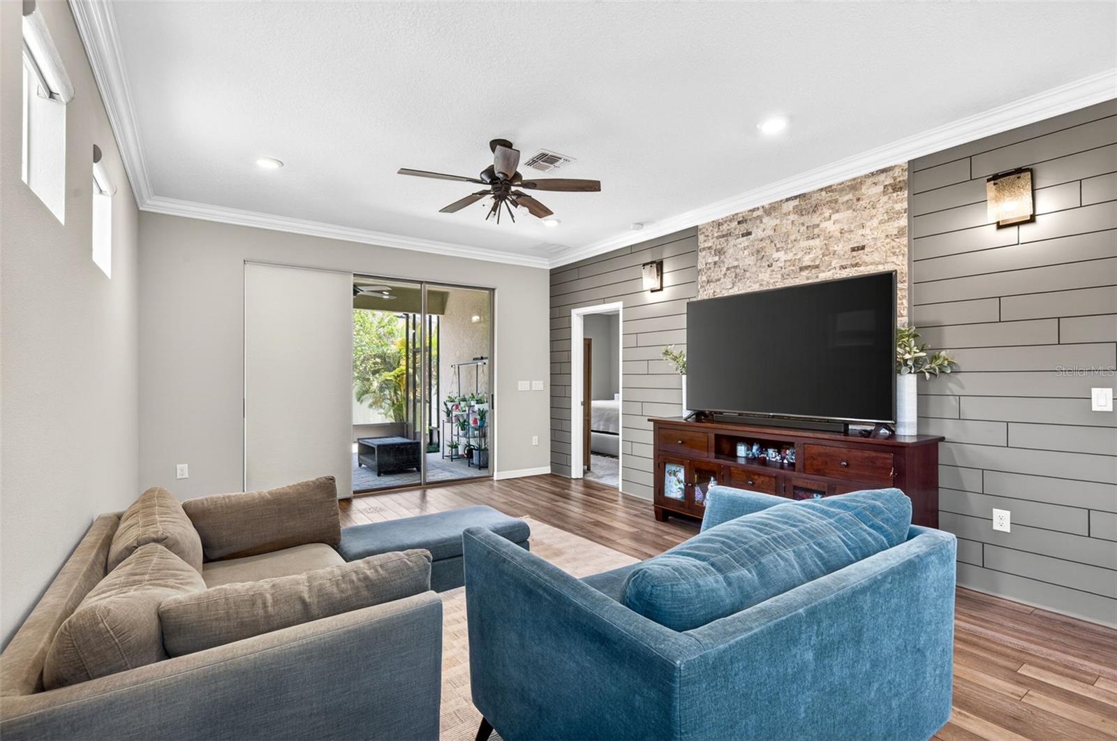 6427 Mooring Line Circle, FL