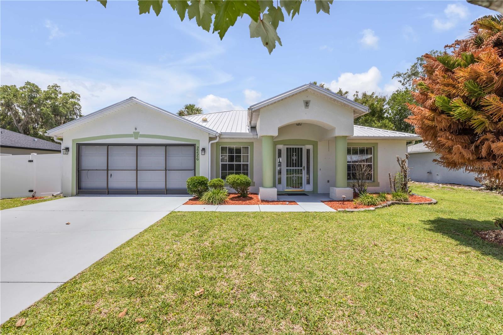 2226 Juniper Dr, FL