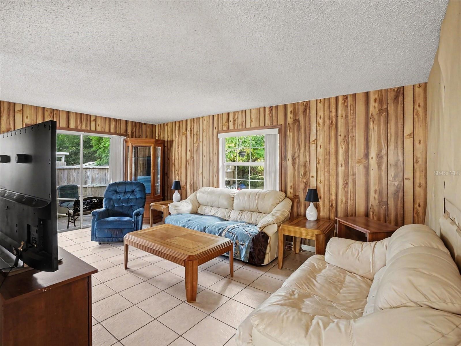 1609 Maureen Avenue, FL