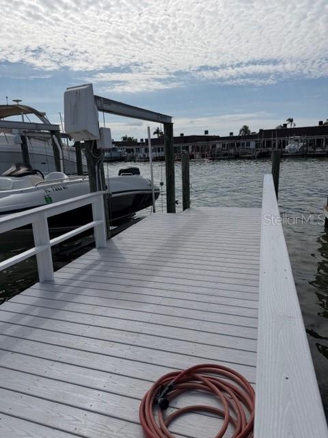 582 Boca Ciega Point Boulevard, FL
