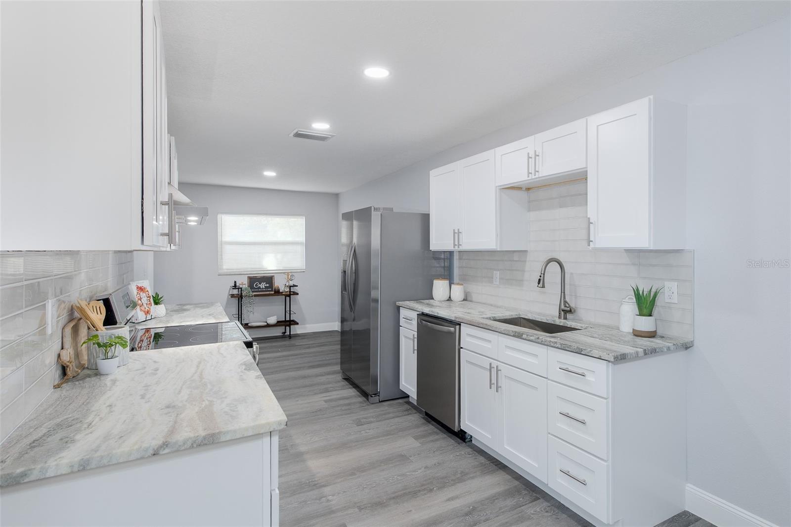 1815 Driftwood Circle, FL