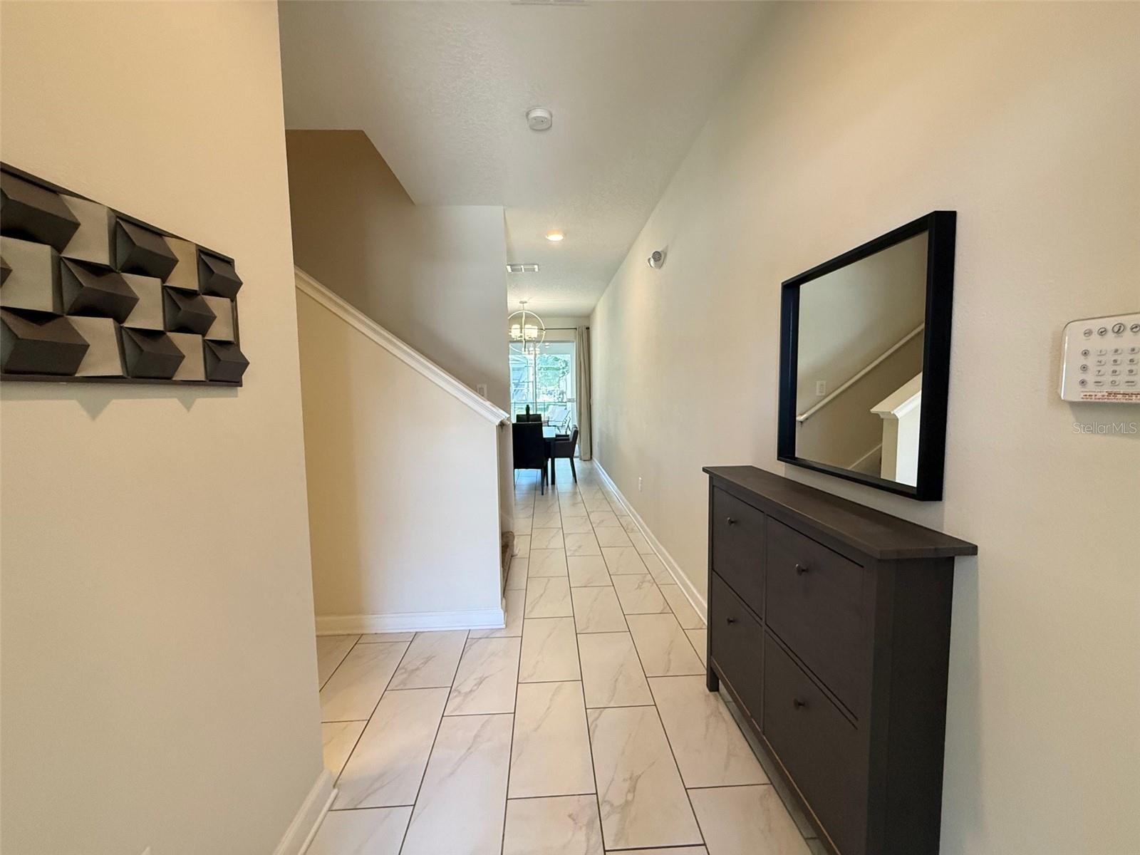 9055 Dogleg Drive, FL