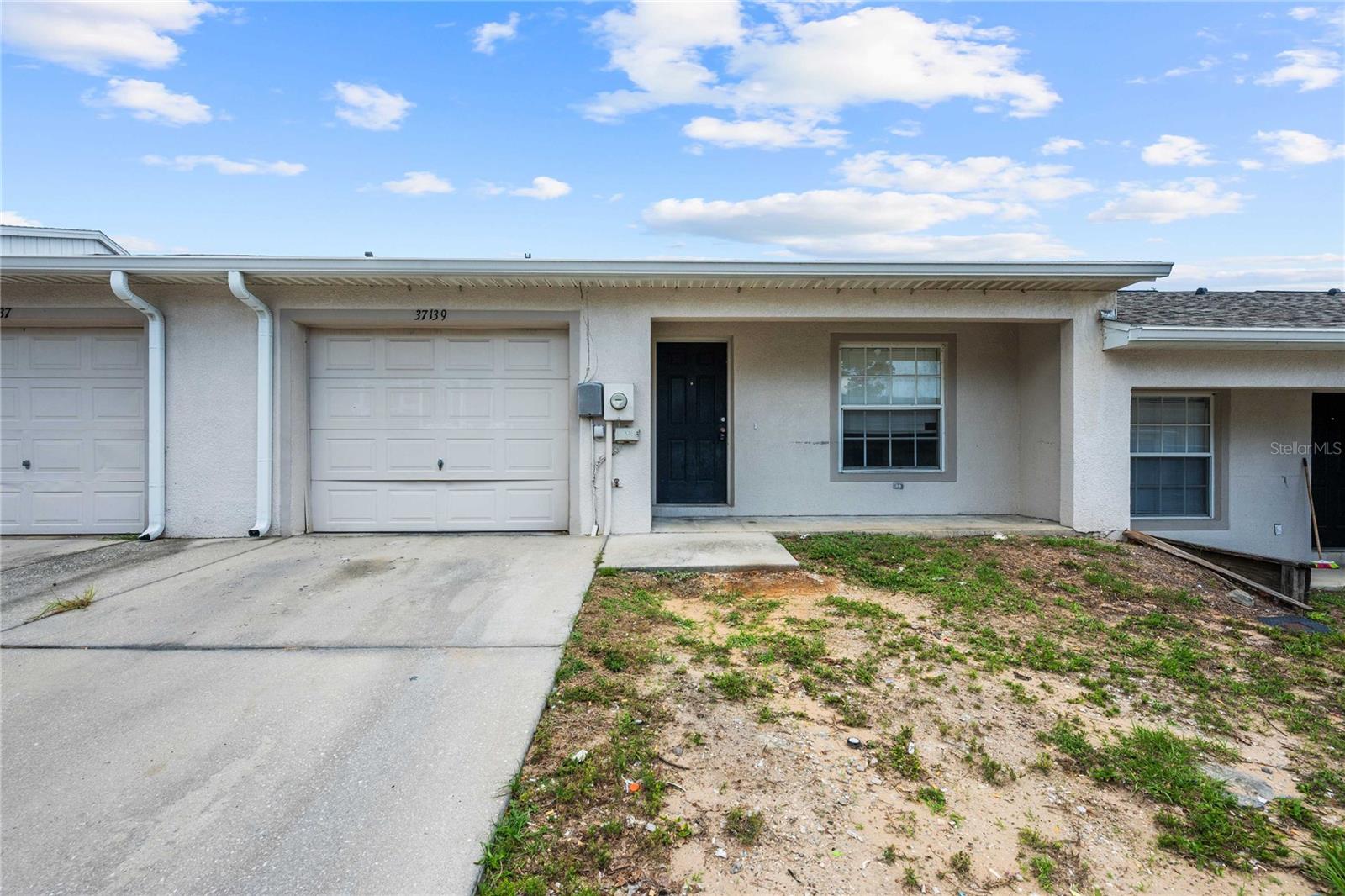 37139 Grassy Hill Ln, FL