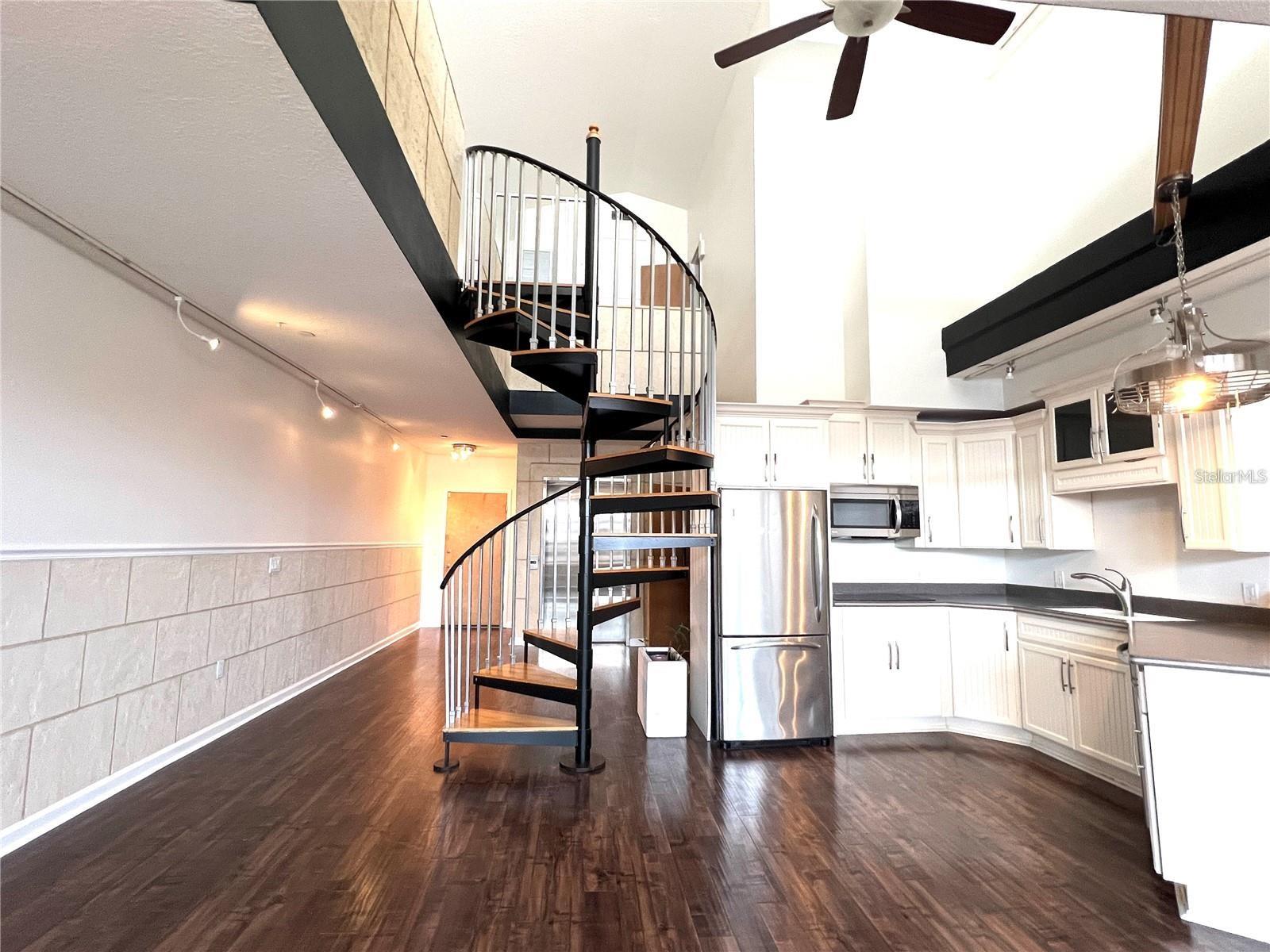 101 Palm Harbor Parkway, FL