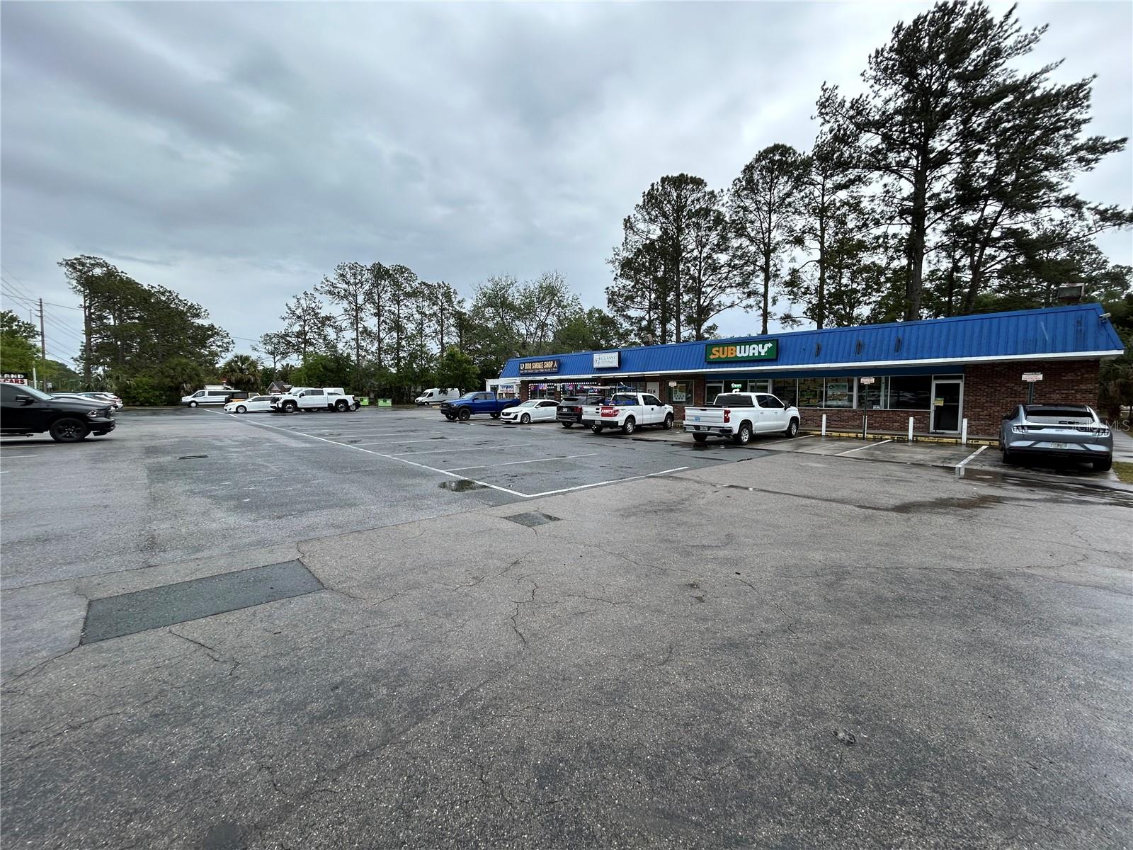 203-221 39th Avenue, FL