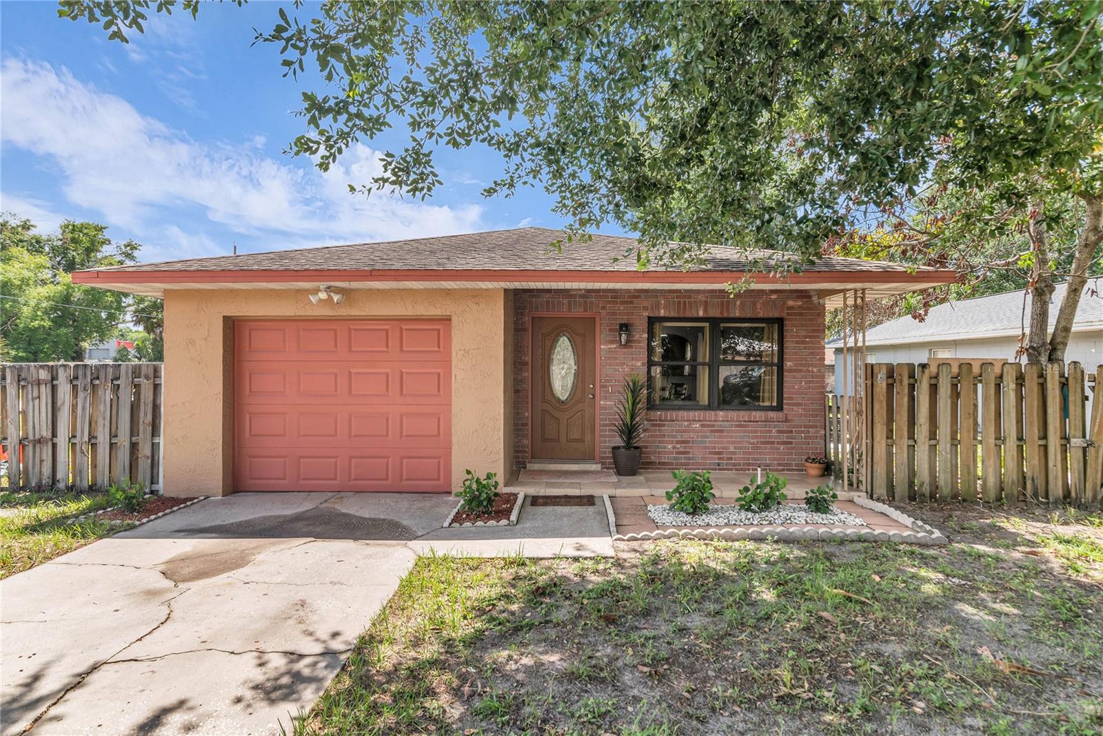 500 Hibiscus Way, FL