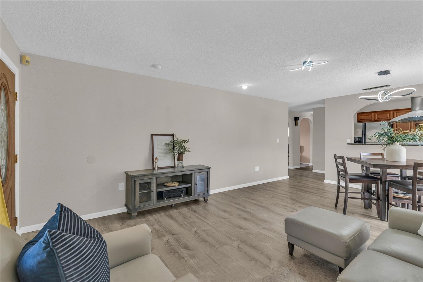 500 Hibiscus Way, FL