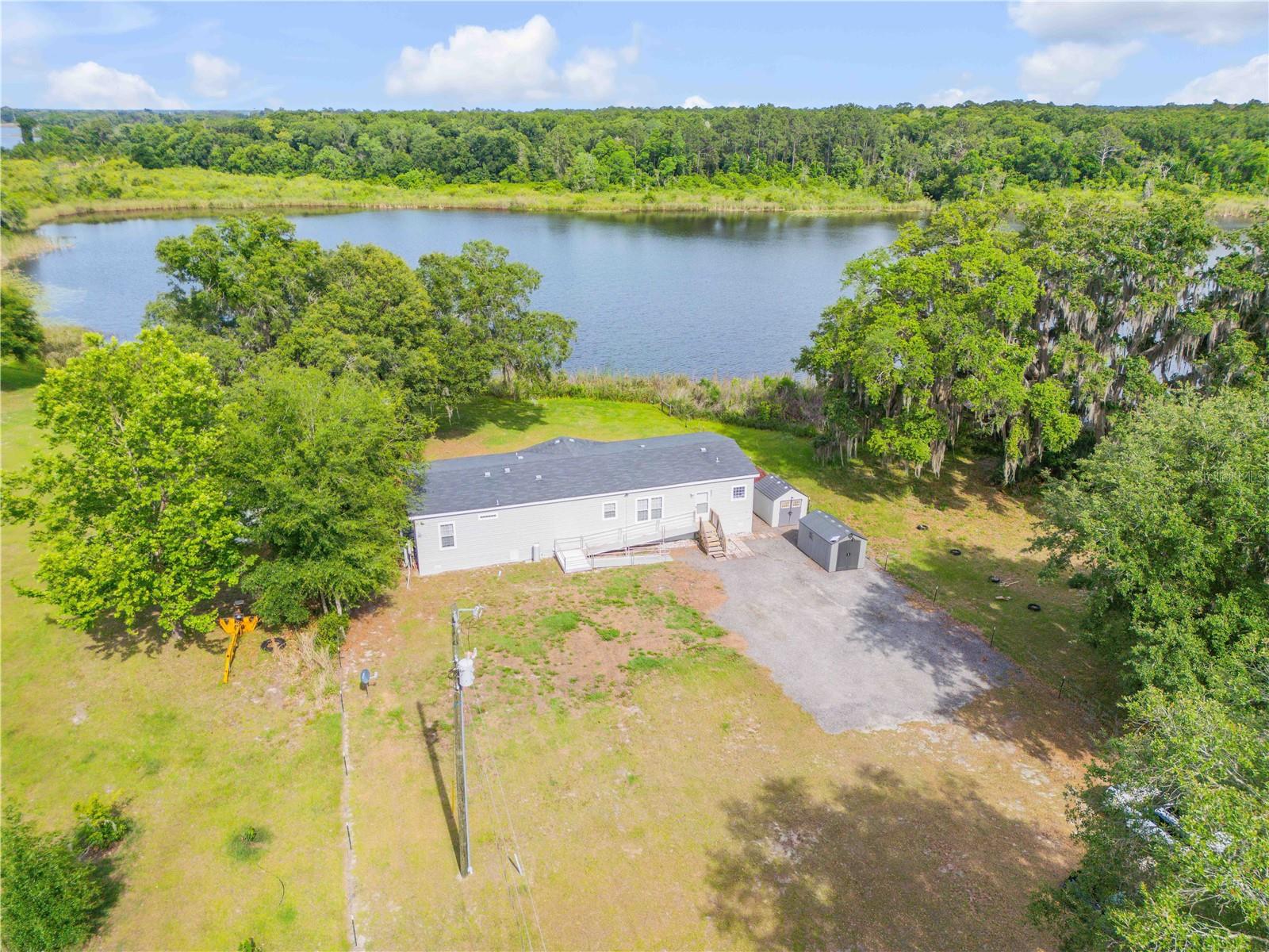 640 Union Ave, FL