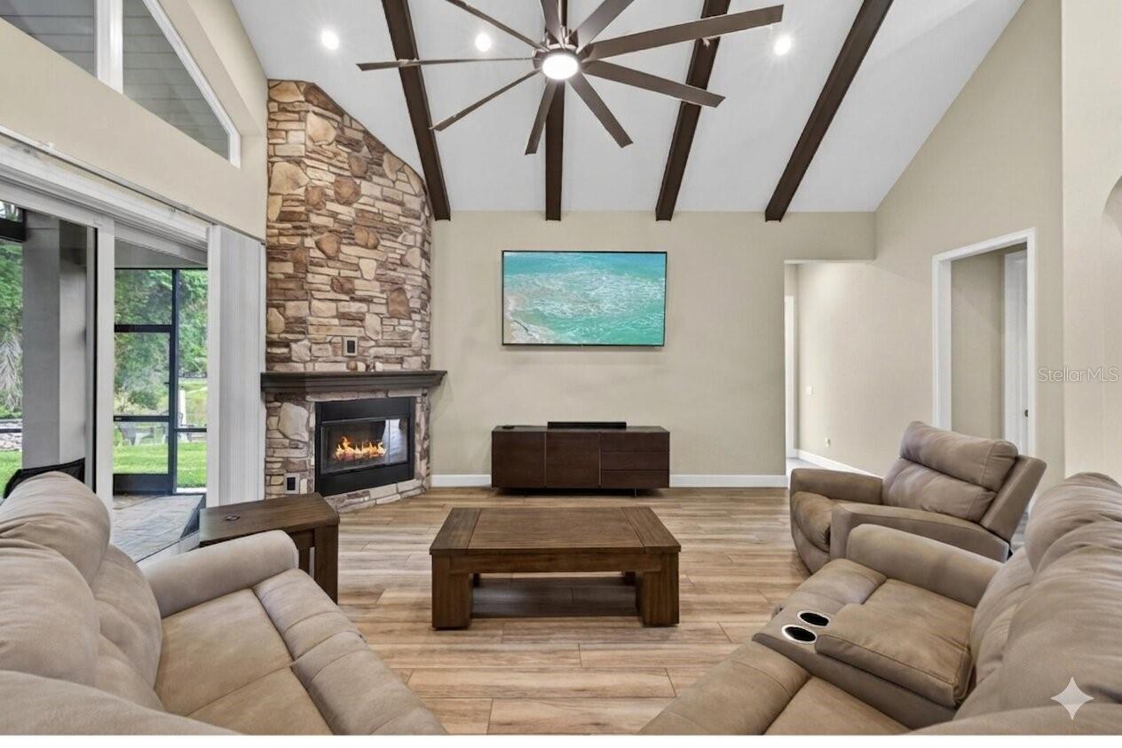 1208 Sunset Lane, FL