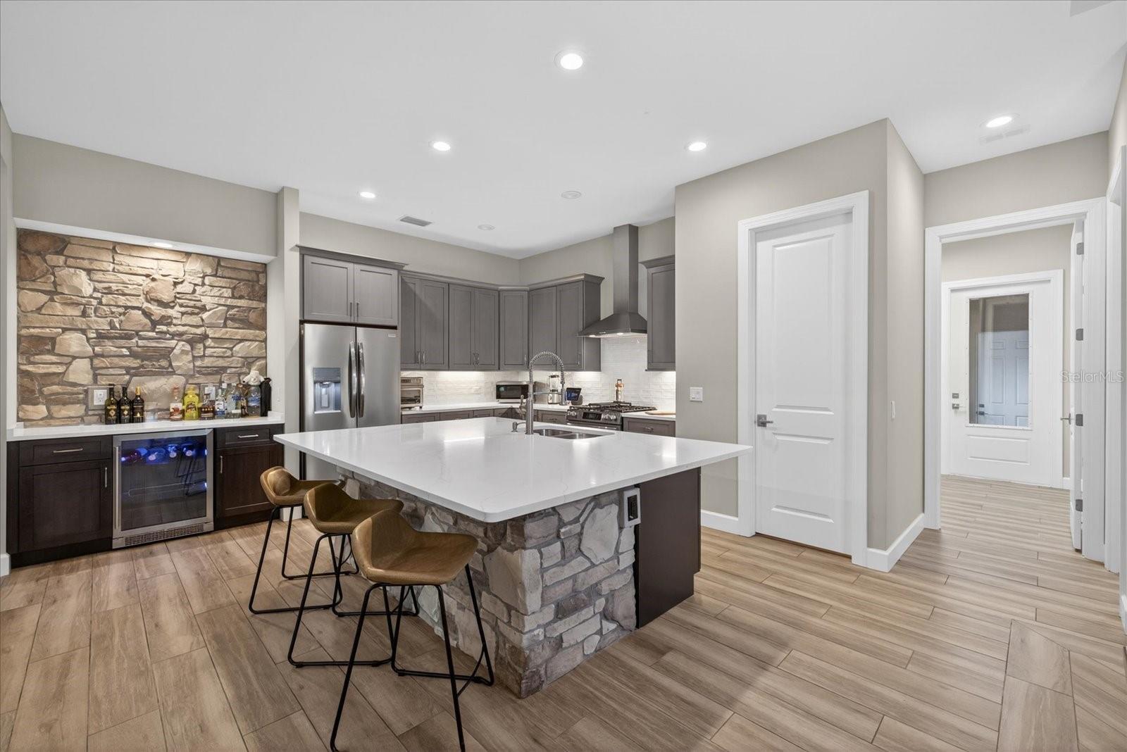 1208 Sunset Lane, FL