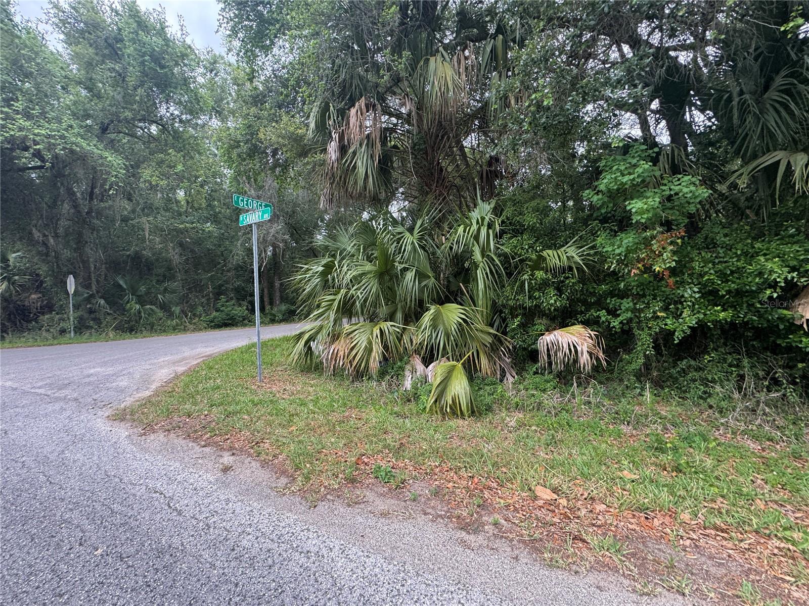 874 N Savary Ave, FL