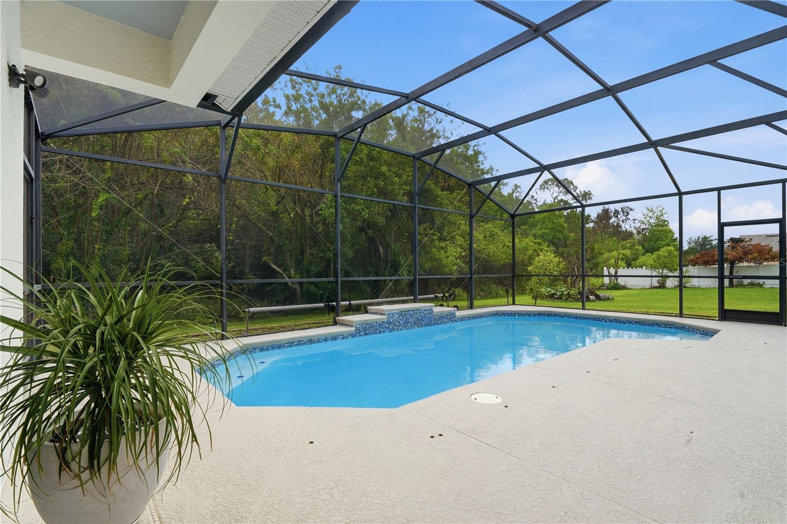 2425 Maracaibo Drive, FL