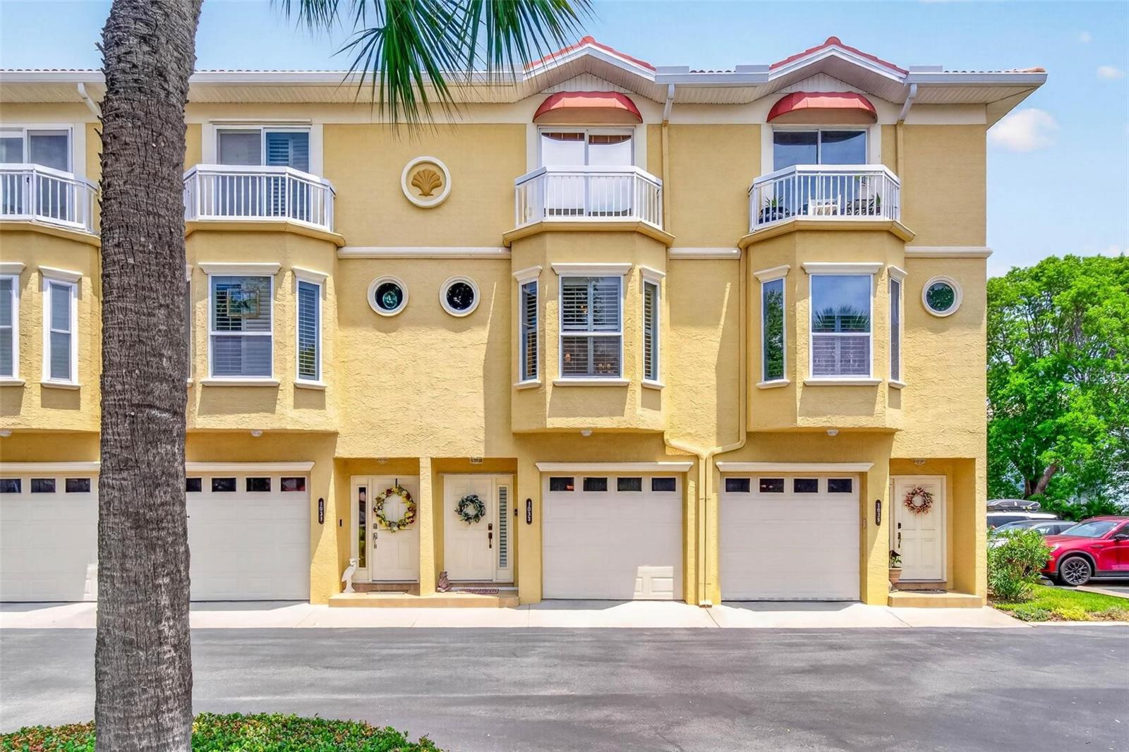 1033 Pinellas Bayway  S, FL