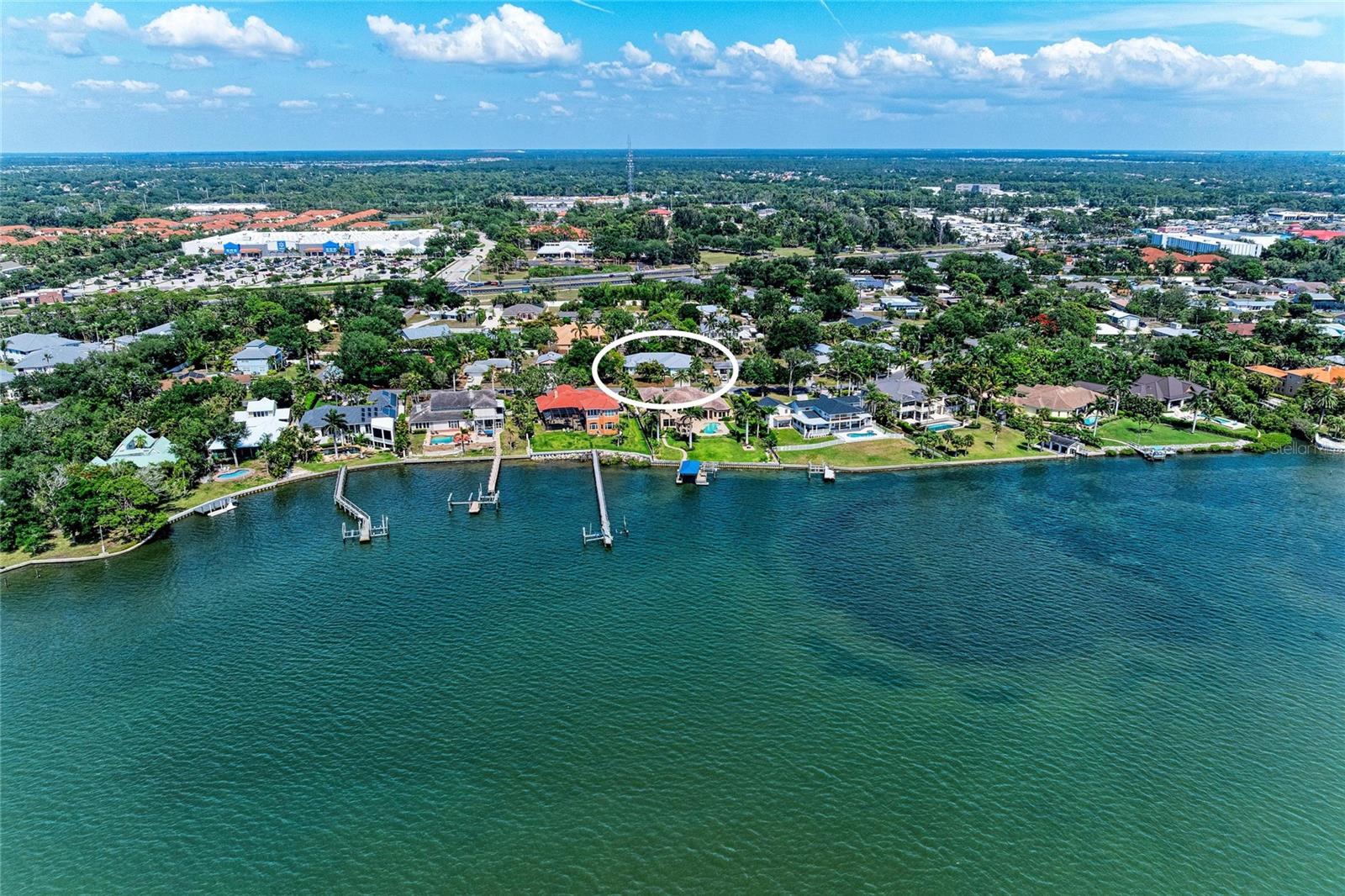 347 Bayshore Dr, FL