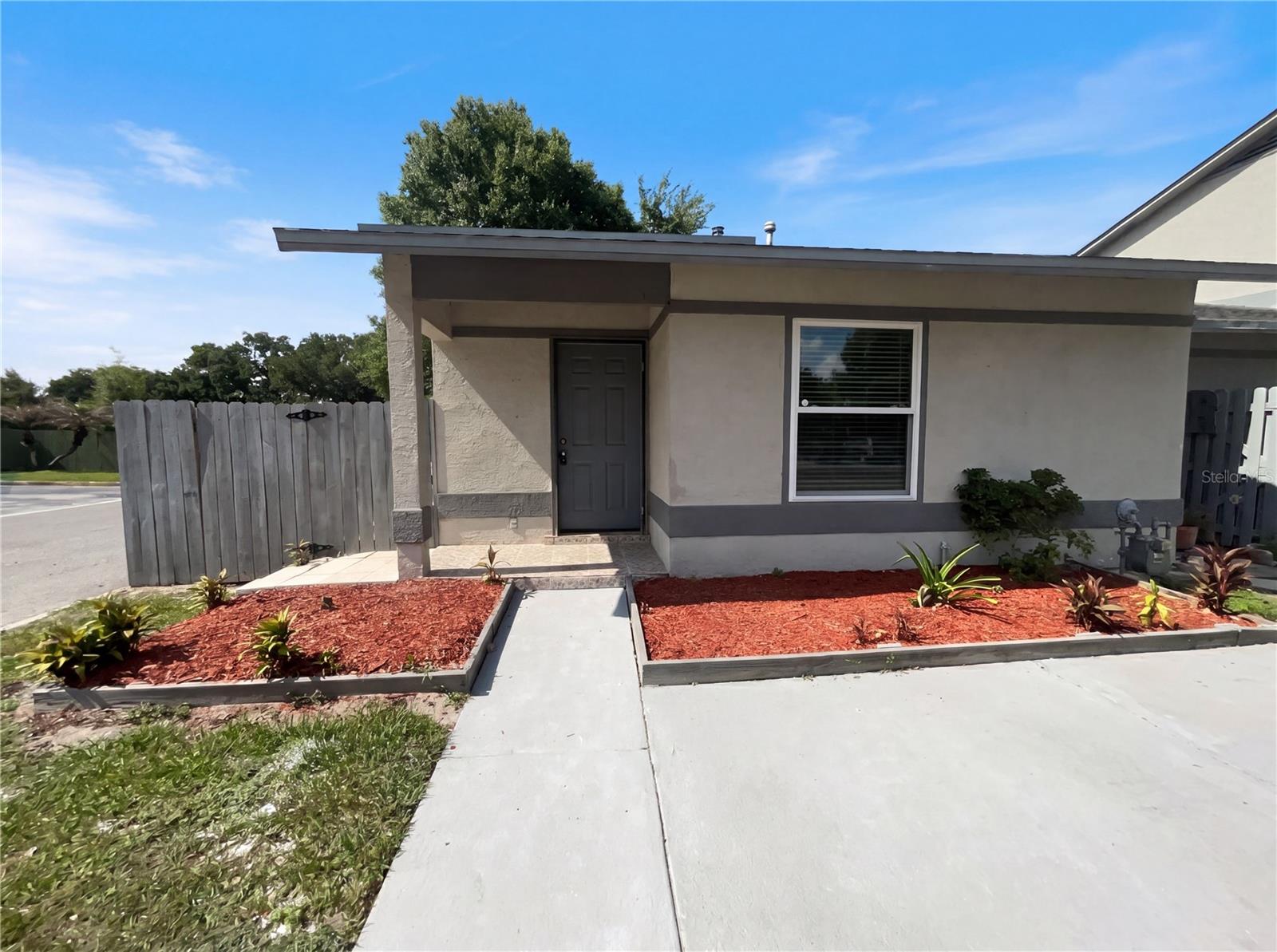 1015 Westside Dr, FL