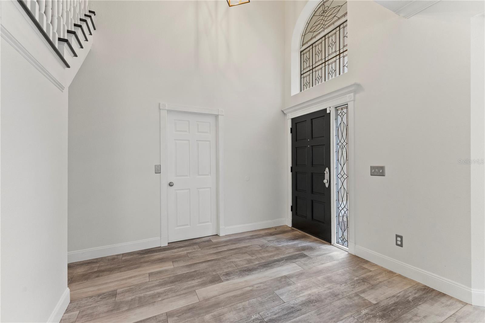 9307 Poplar Creek Court, FL