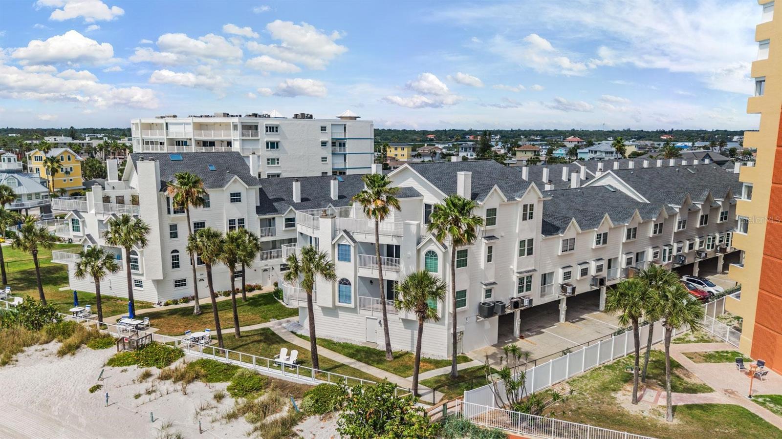 17960 Gulf Blvd #121, FL