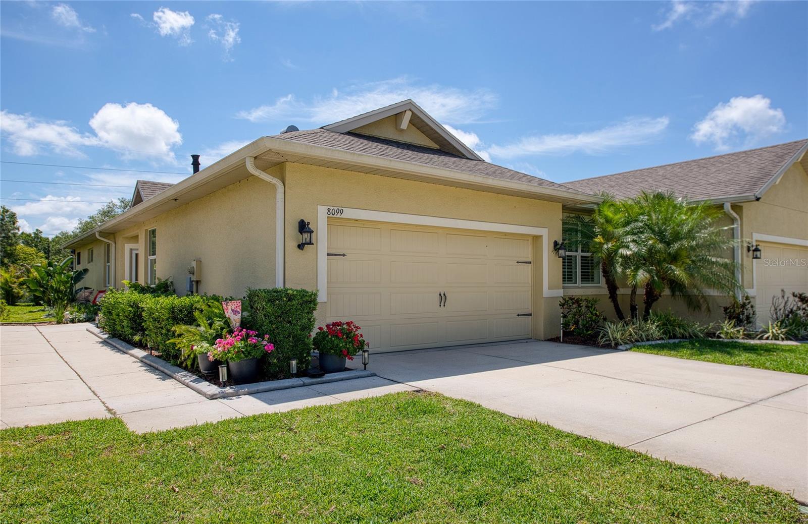 8099 Pine Crest Street, FL