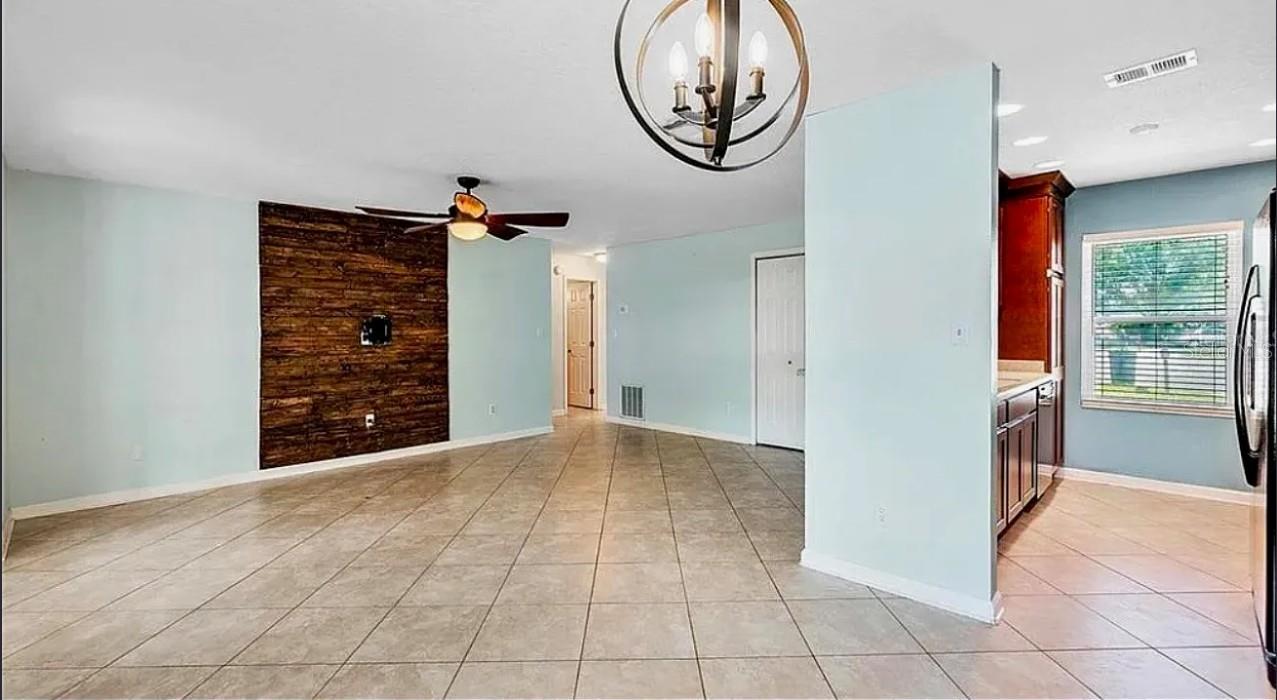 120 Bent Oak Court, FL