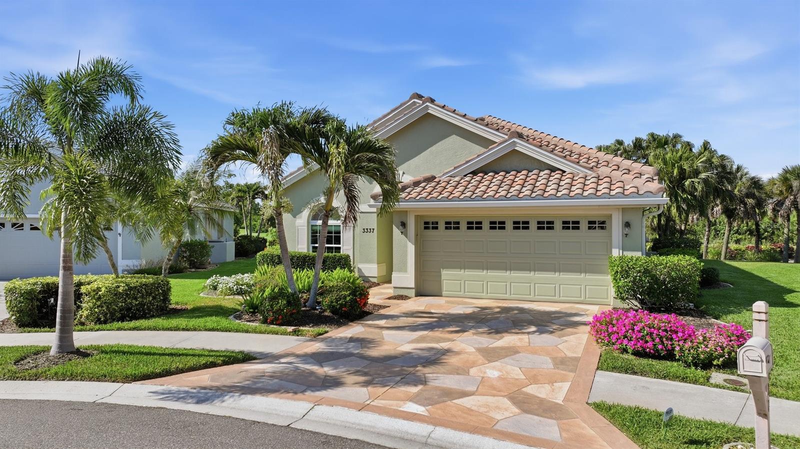 3337 Pine Shadow Circle, FL