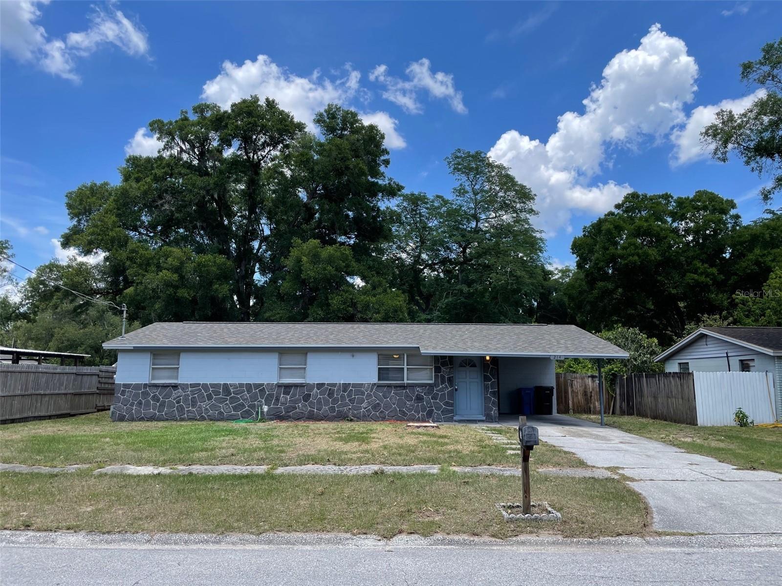 214 Paka Court, FL