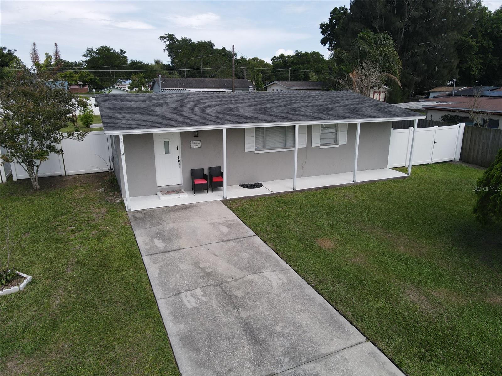 307 California Ave, FL