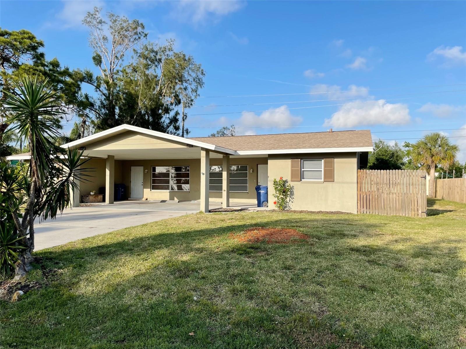 1941-1943 Forked Creek Dr, FL
