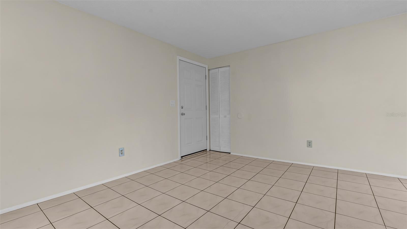 122 Loblolly Court, FL