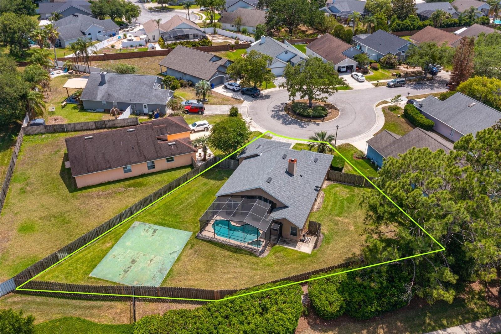 22 Moor Green Court, FL