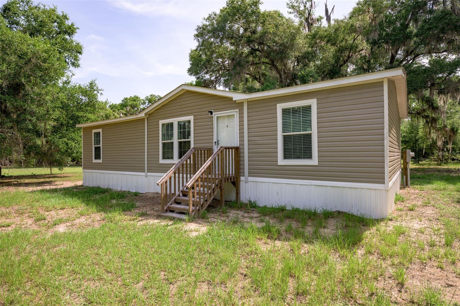 374 Sisco Rd, FL