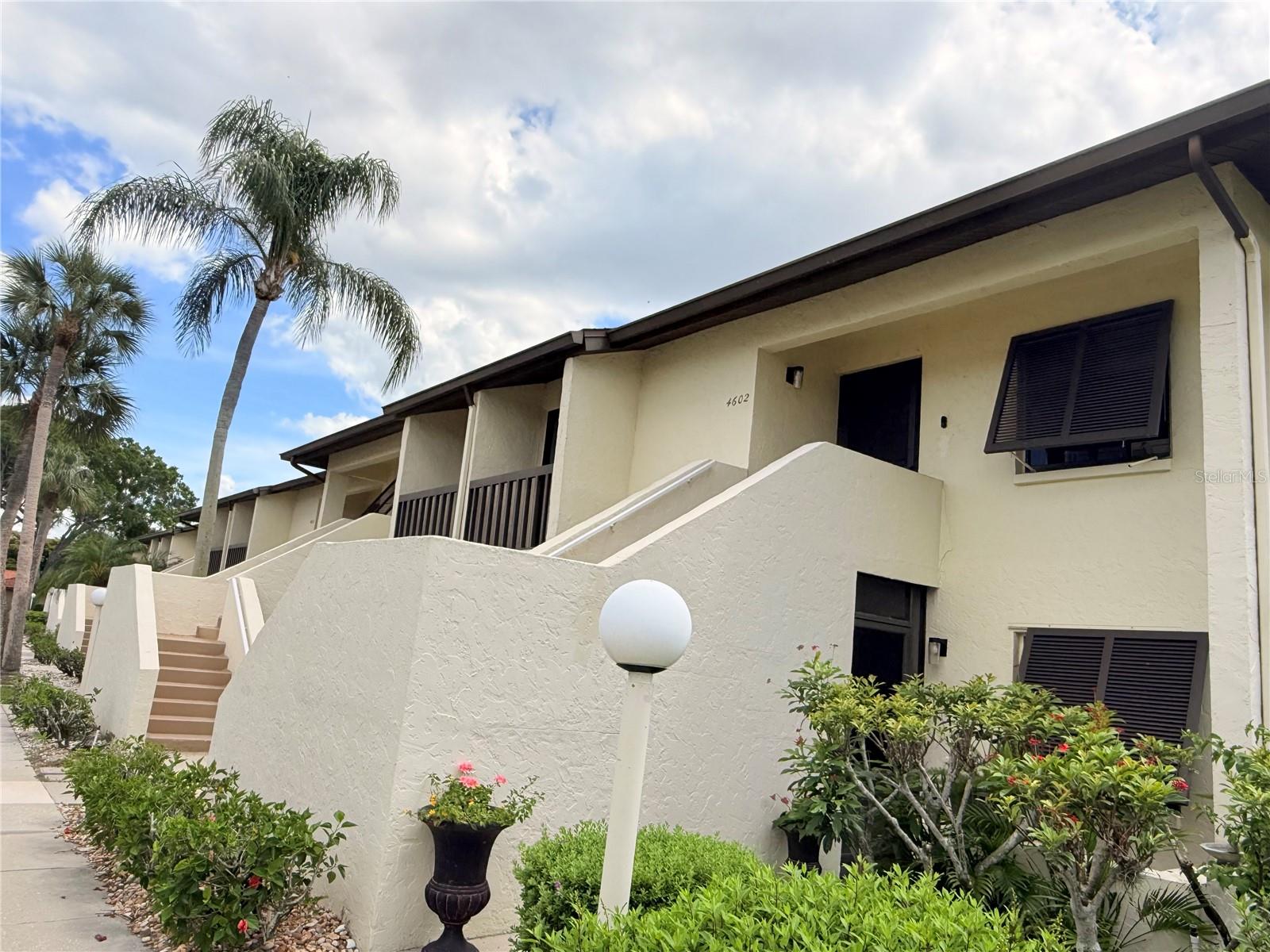 4602 Longwater Chase, FL