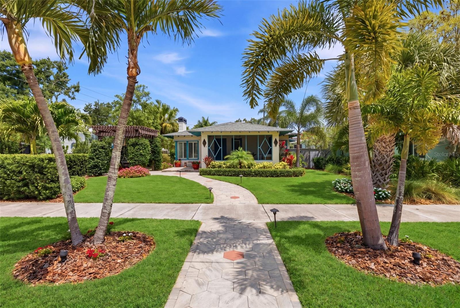 101 26th Avenue, FL