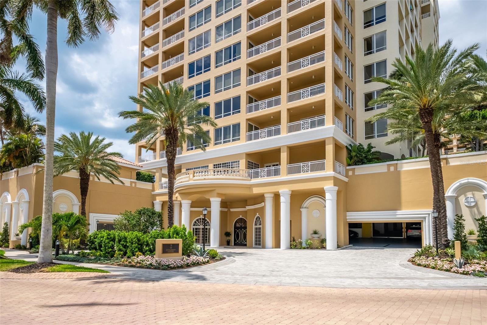 35 Watergate Drive, FL