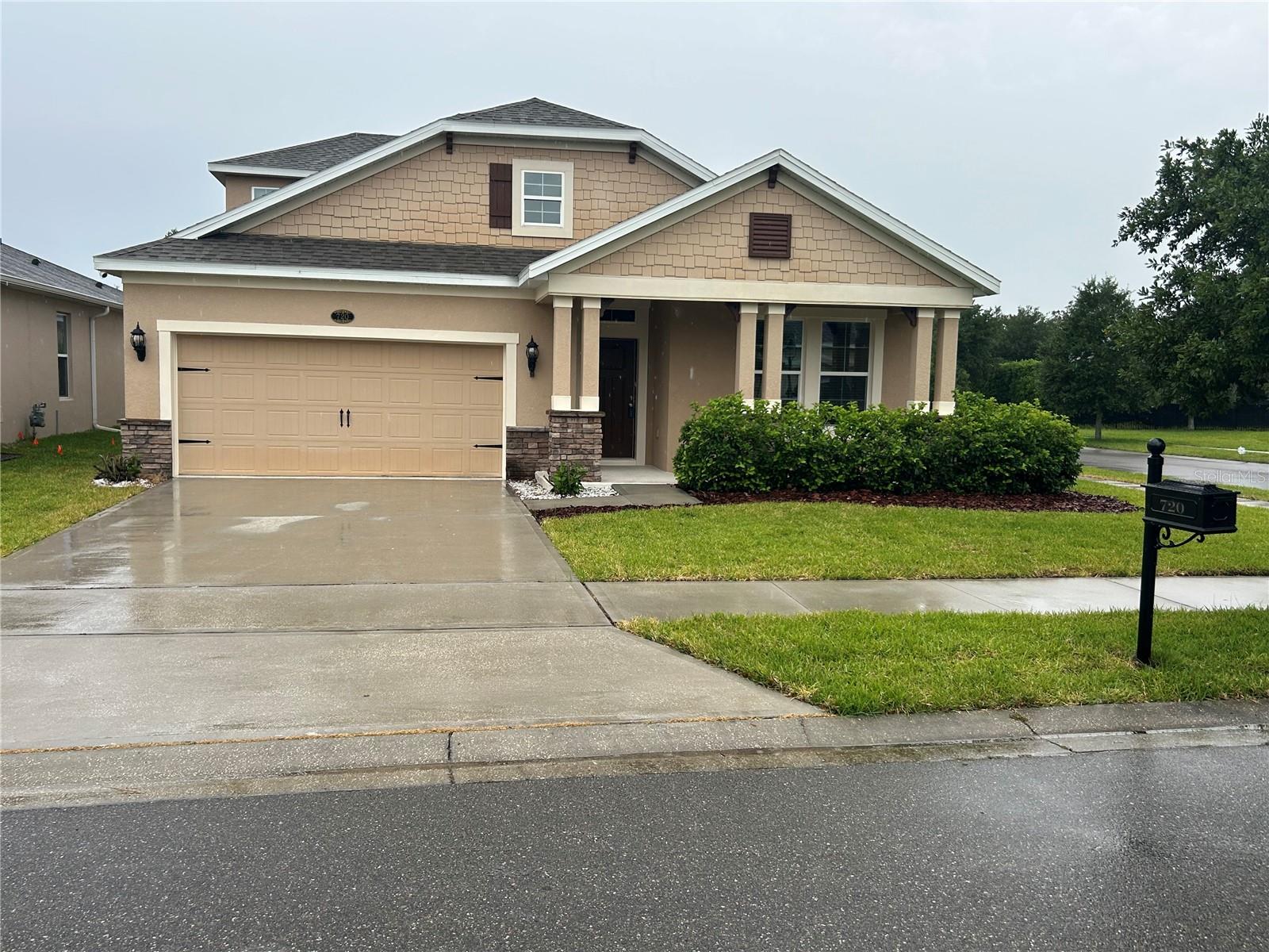720 Victoria Trails Boulevard, FL