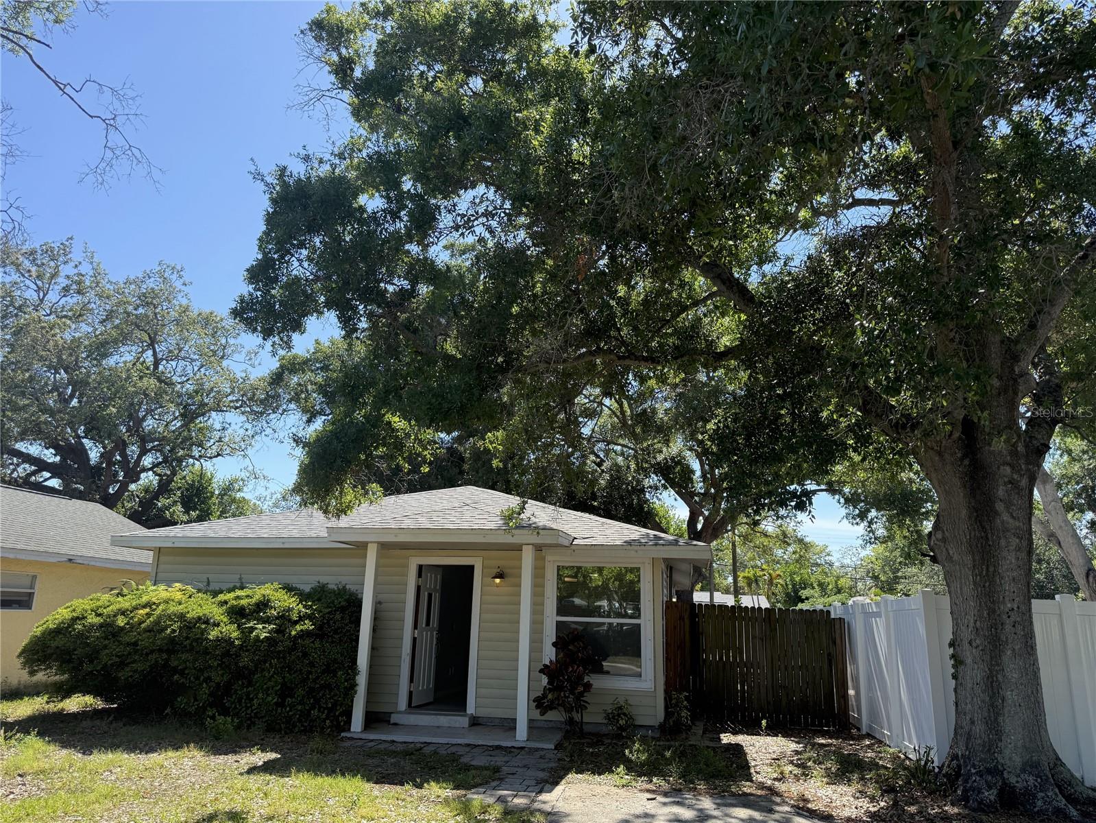 1348 Friend Avenue, FL