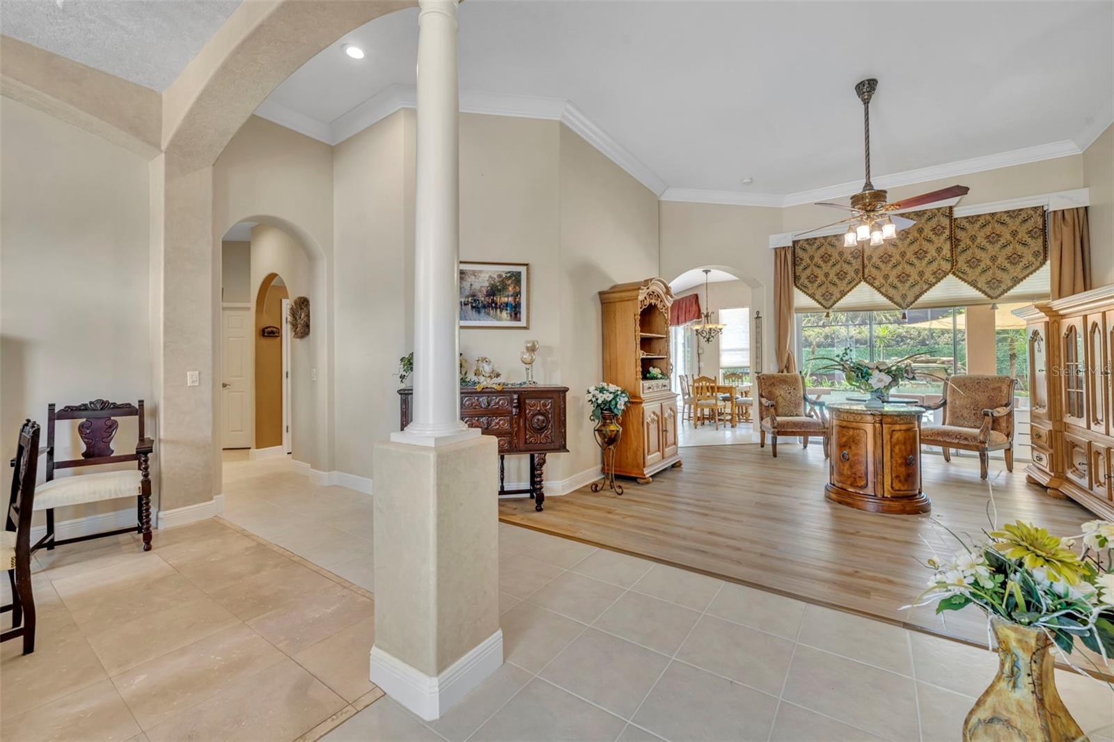 2518 Emerald Tree Lane, FL