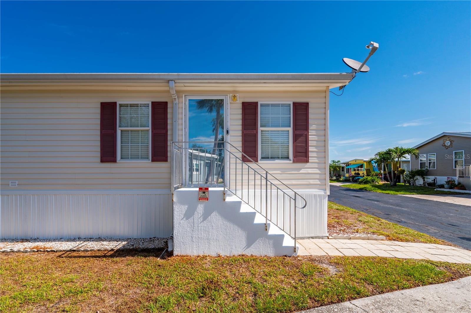 24437 Harborview Road, FL