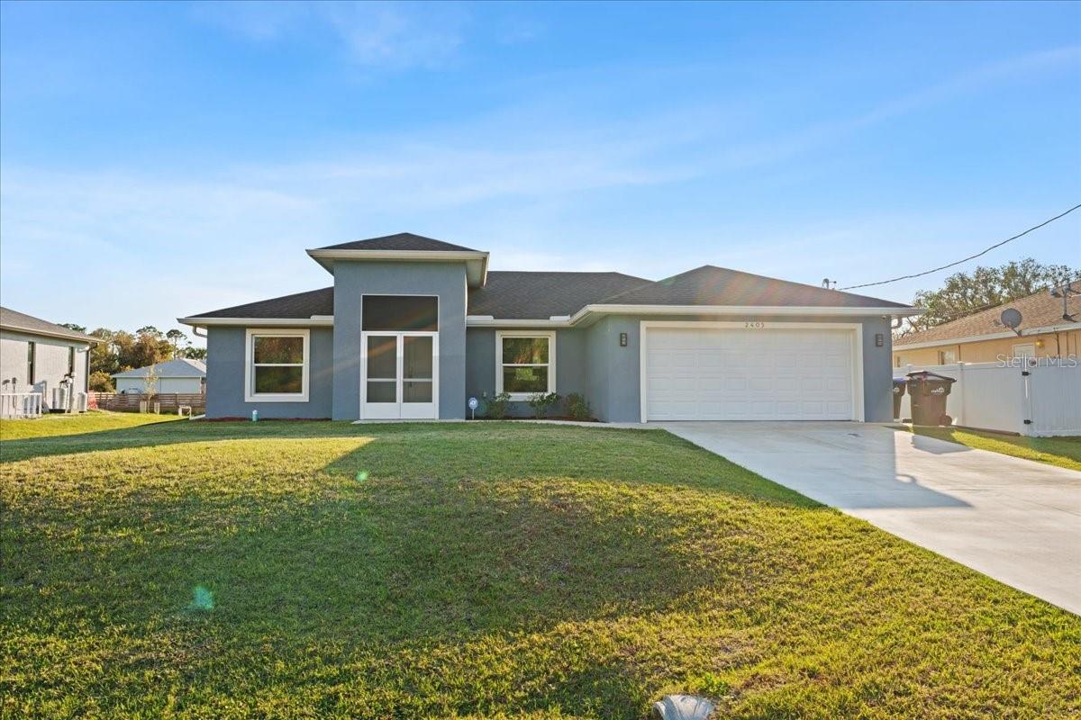 2405 Vancouver Ln, FL